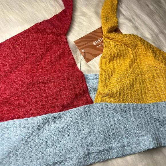 🖤New Shein Crop Halter Top🖤 - Picture 5 of 8